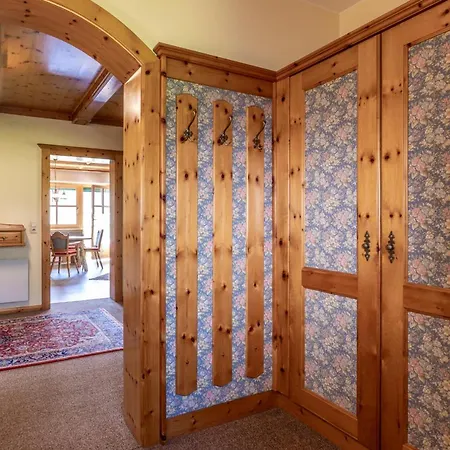 Dependance Faschl 格绍